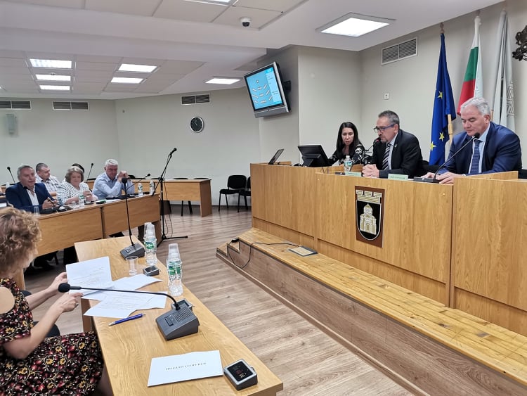 ИЗМЕНЕНИЕ НА ИНВЕСТИЦИОННАТА ПРОГРАМА НА ОБЩИНА ПЛЕВЕН ЗА 2022 ГОДИНА…