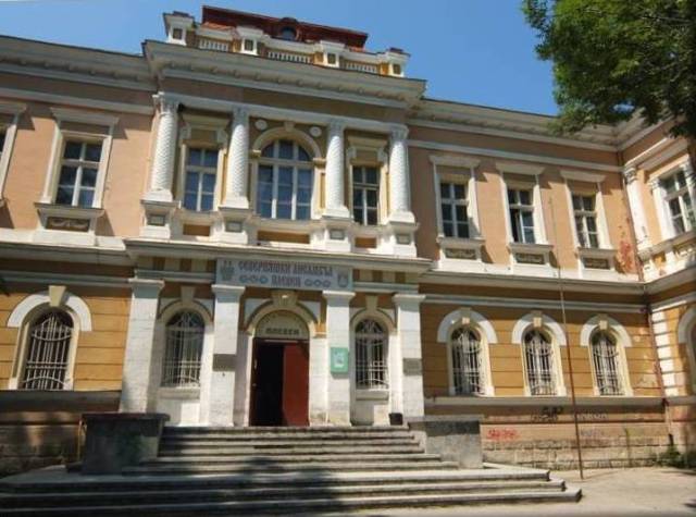 Без забележки приеха проекта за ремонт на Центъра за работа…