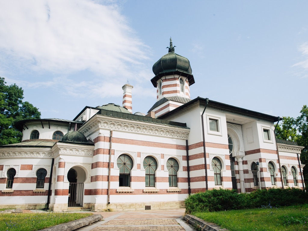 Здравният министър издаде заповед, с която позволява провеждането на културни…