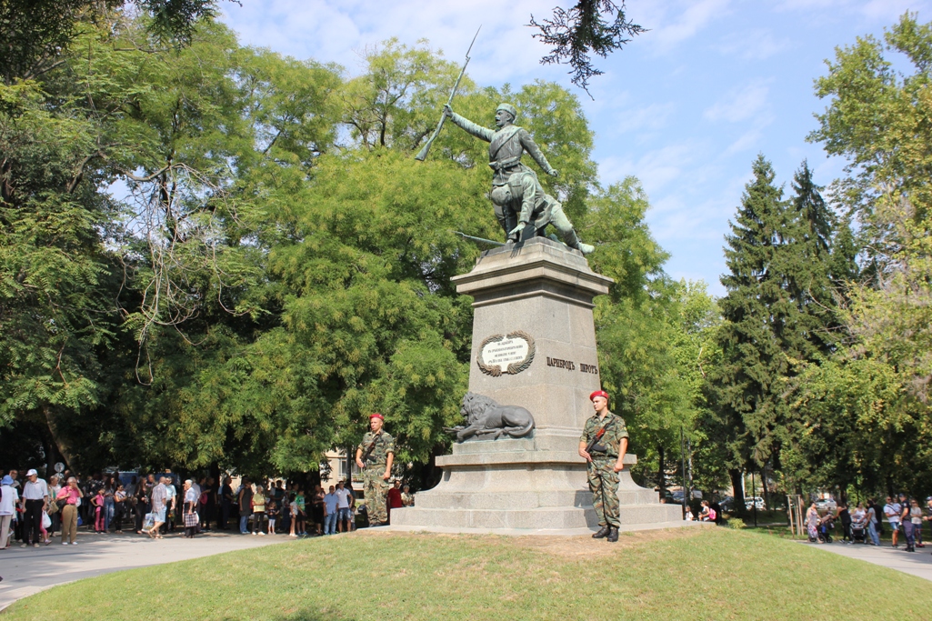 ПЛЕВЕН ЧЕСТВА СЪЕДИНЕНИЕТО