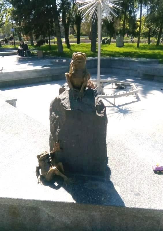 Откраднаха жабка от района на фонтаните