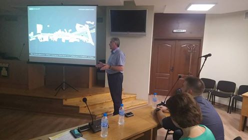На хармония в архитектурата и много зеленина залага проектът за…