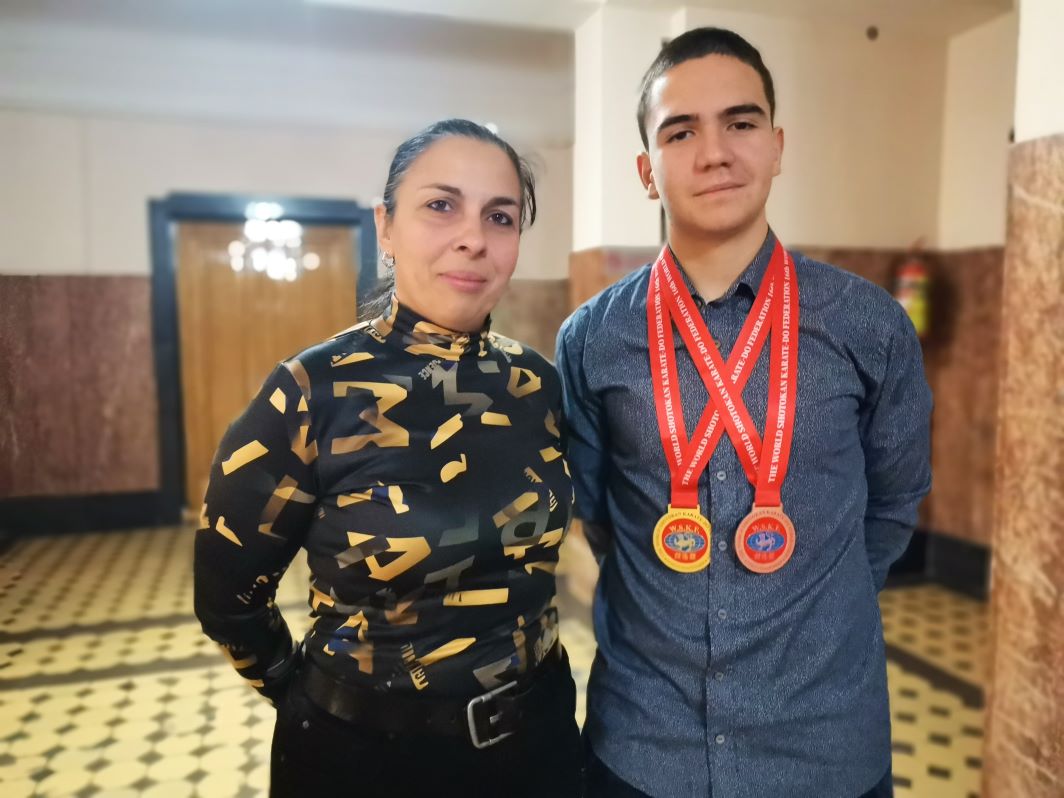 Плевен приветства медалистите от световното по карате в Япония Тихомир…