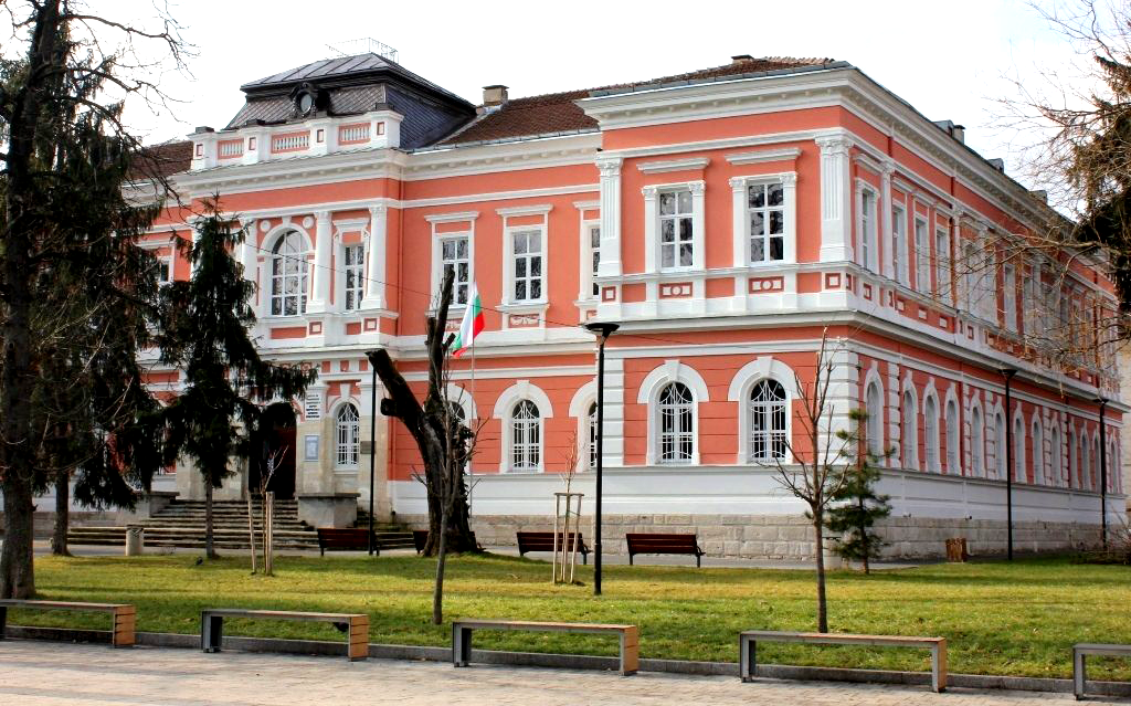  Безплатни летни занимания за деца осигурява Община Плевен