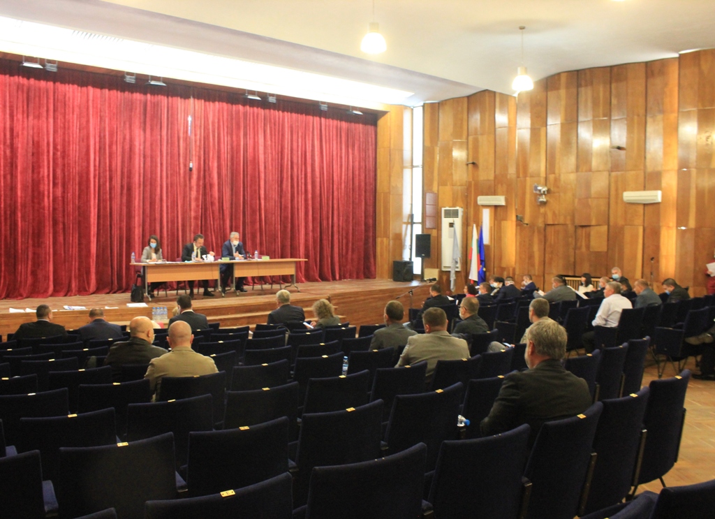 Промени в Инвестиционната програма на Община Плевен одобриха общинските съветници