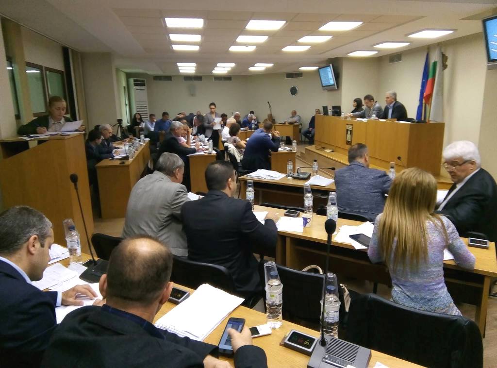Средства за ремонт на бившето училище „Марин Дринов” ще искат…