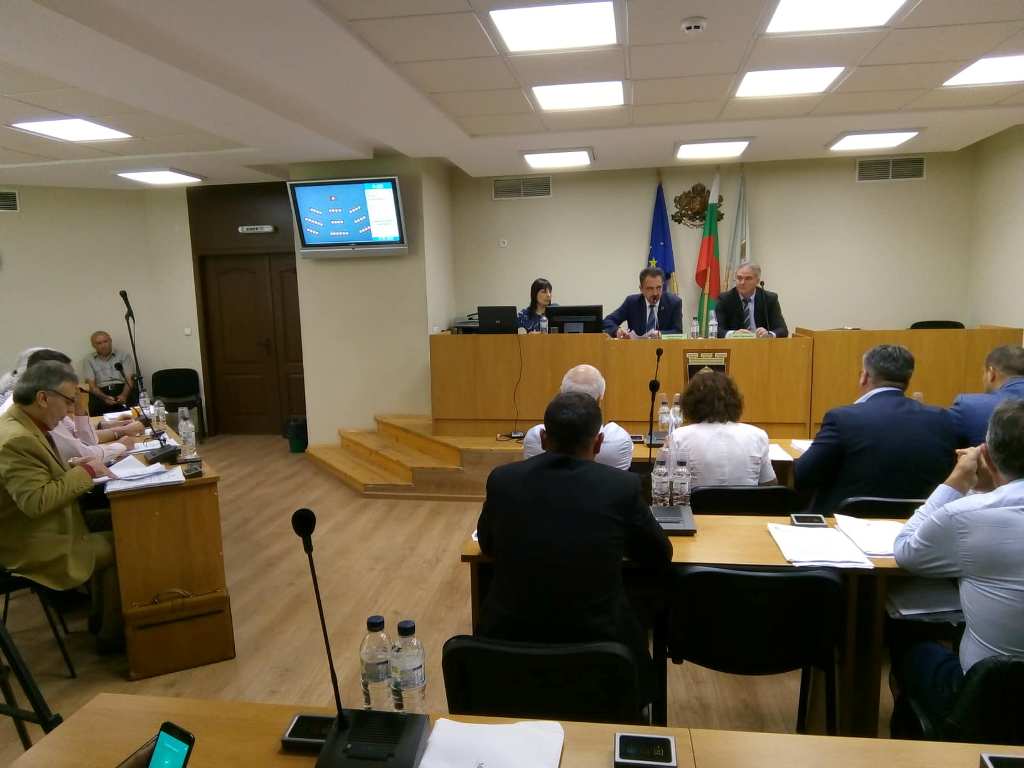 ФК „Спартак 1919” получи безвъзмездно право за ползване на спортно…
