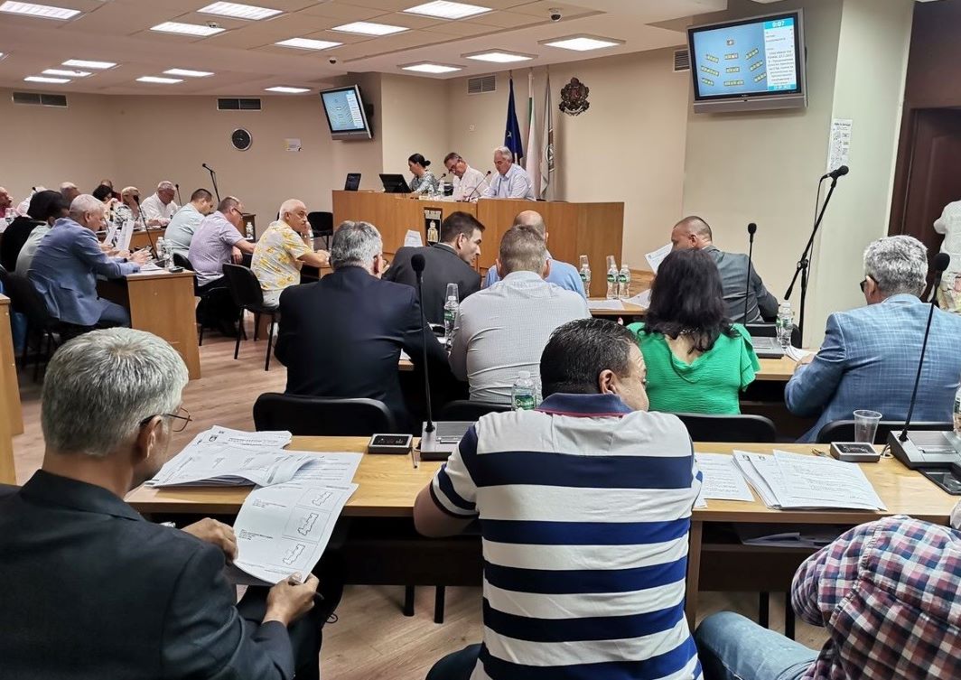 Допълване на тарифата за превоз на пътници от „Тролейбусен транспорт“…