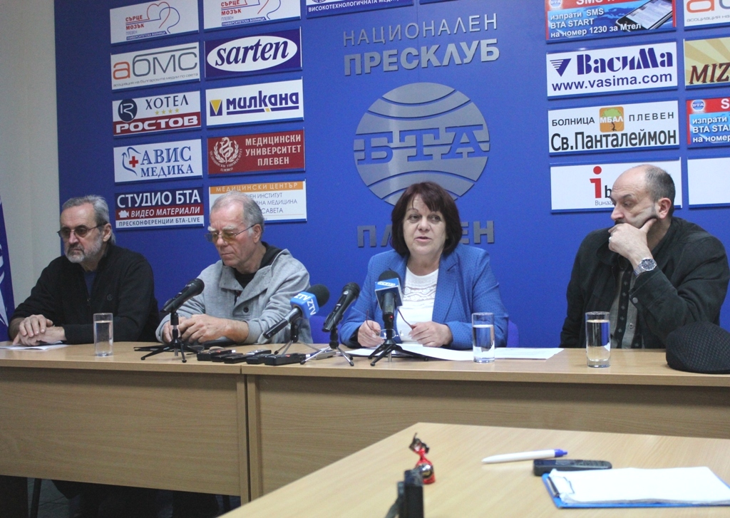 Петима автори ще творят по време на първия Международен симпозиум…