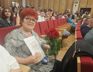 Директори, педагози и ученици бяха отличени за принос в областта на образованието 