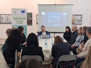 Млади таланти учиха как да реализират иновативни идеи на двудневна среща в Плевен