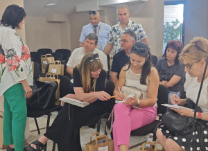 Кметовете на населените места в общината ще съдействат по проекта за безвъзмездна подмяна на уредите за отопление на дърва и въглища с екологични 