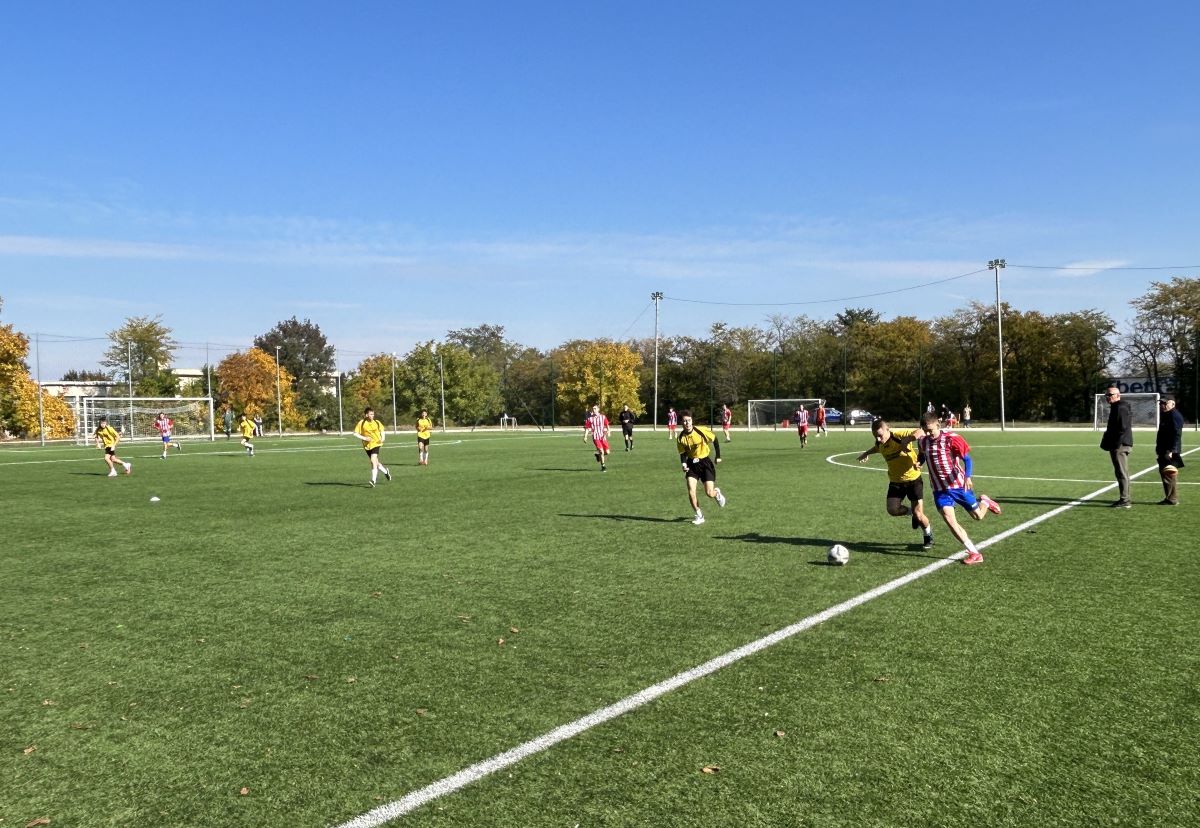 Ясни са победителите в общинския етап на Ученическите игри по…