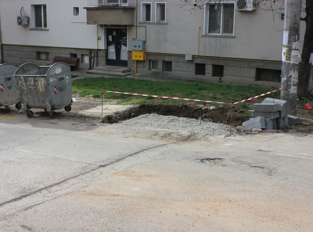 Нови уширения за контейнери изгражда „Инжстрой“ в Девети квартал, подготвят…